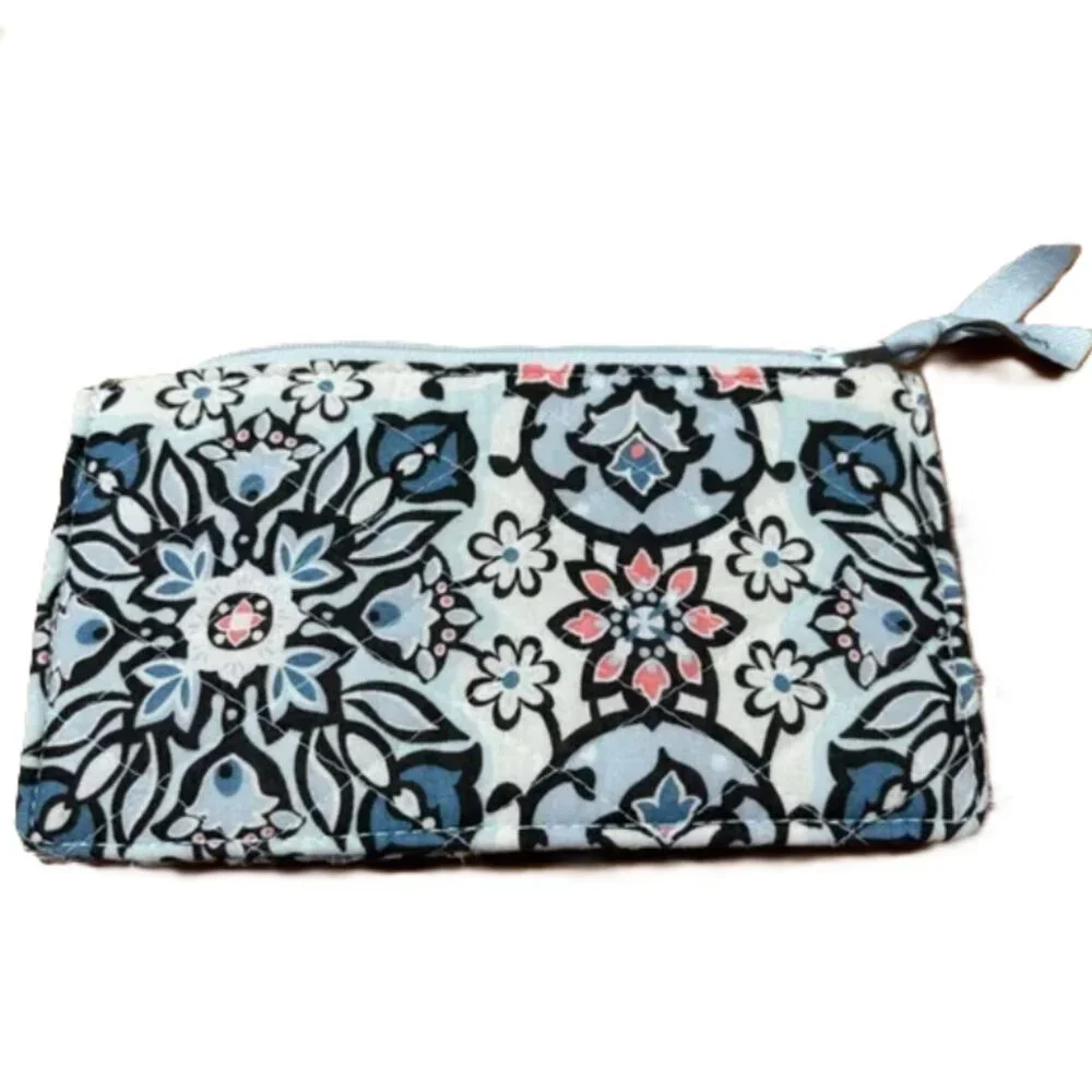 Vera Bradley Lisbon Medallion RFID Ultimate Card Case Wallet 7" x 4" Designer - Picture 3 of 7
